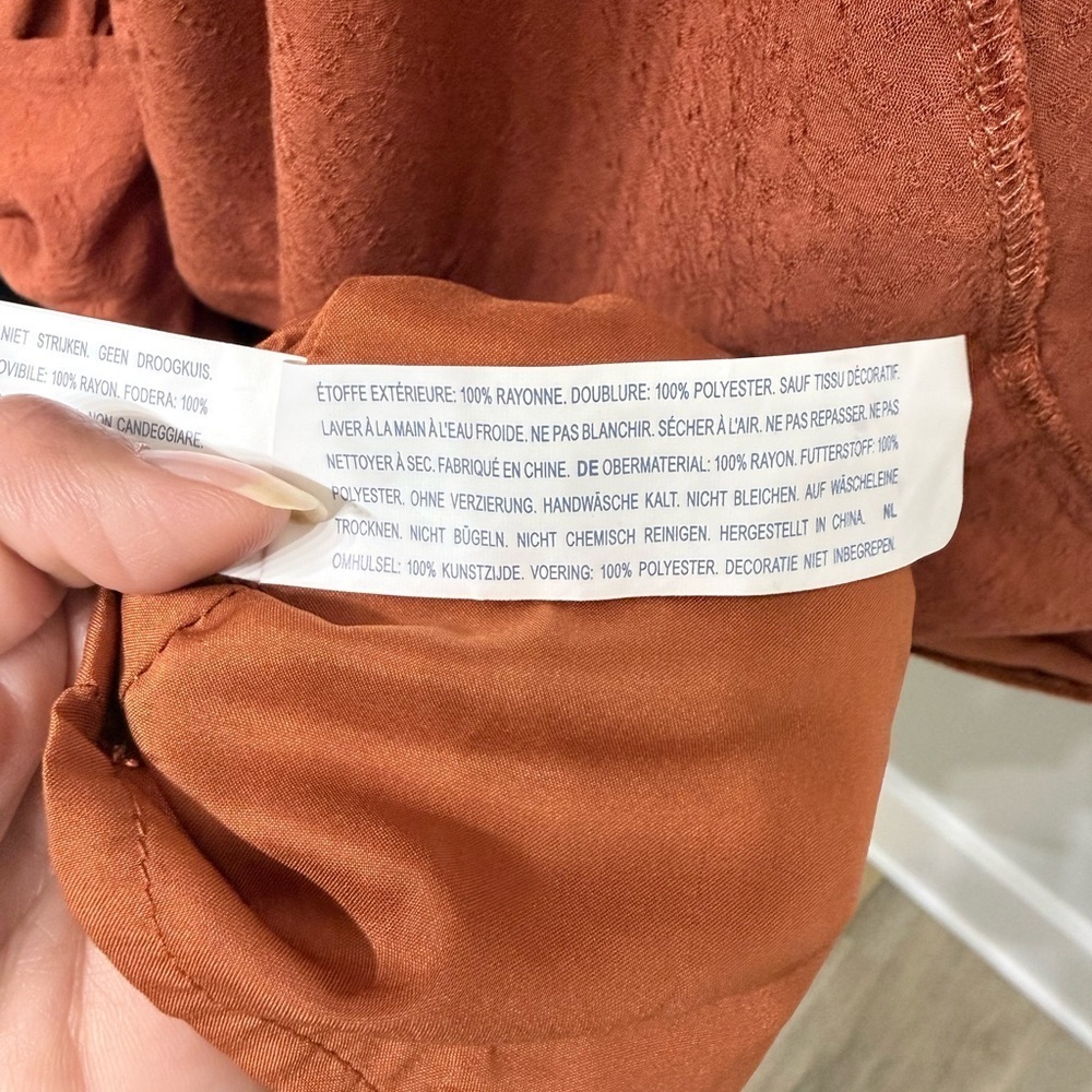 FOREVER 21 Size Small Rust Orange Rayon Top Off-the- Shoulders - Picture 2 of 9